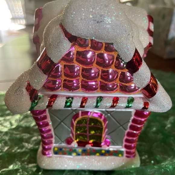 Christopher Radko 2004 Pink Christmas Gingerbread Snow House - Picture 2 of 8